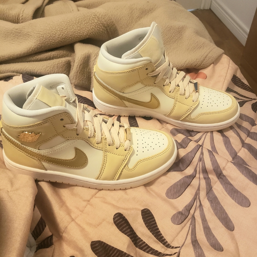 Jordan 1's